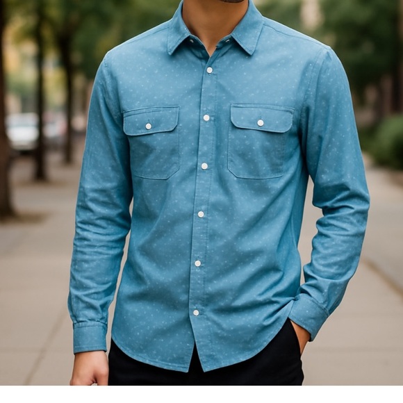 👛 (ANY 2/$20) CALVIN KLEIN Men's Blue, White Polka Dots Button-Up Cotton Shirt - Picture 1 of 8